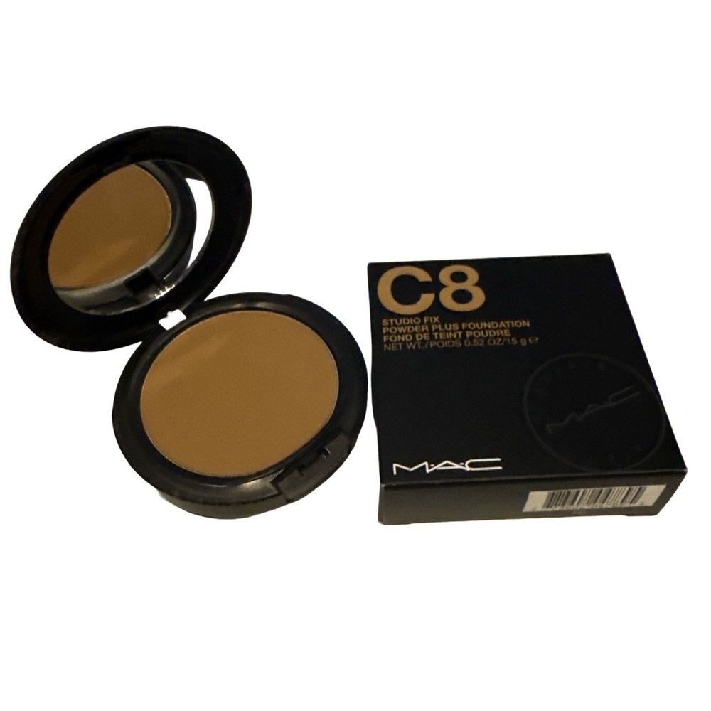 MAC Cosmetics Studio Fix Powder plus Foundation C8